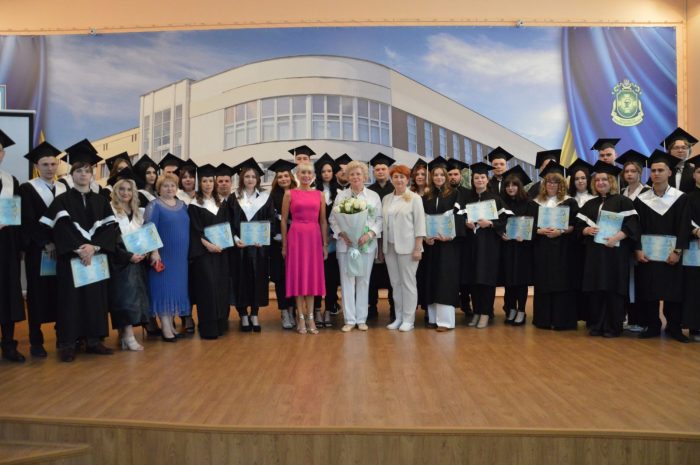 Вручення дипломів випускникам Черкаської медичної академії!