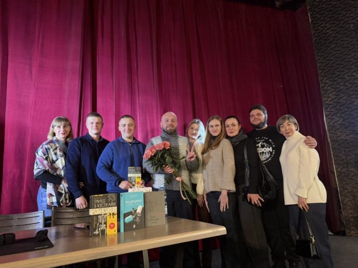 ТАНЦІ З КНИЖКАМИ: ЗУСТРІЧ З АНДРІЄМ СЕМ’ЯНКІВИМ