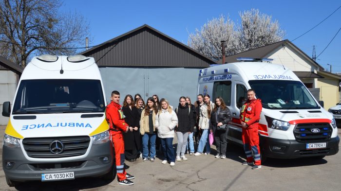 Екскурсія до Обласного центру екстреної медичної допомоги та медицини катастроф ЧОР